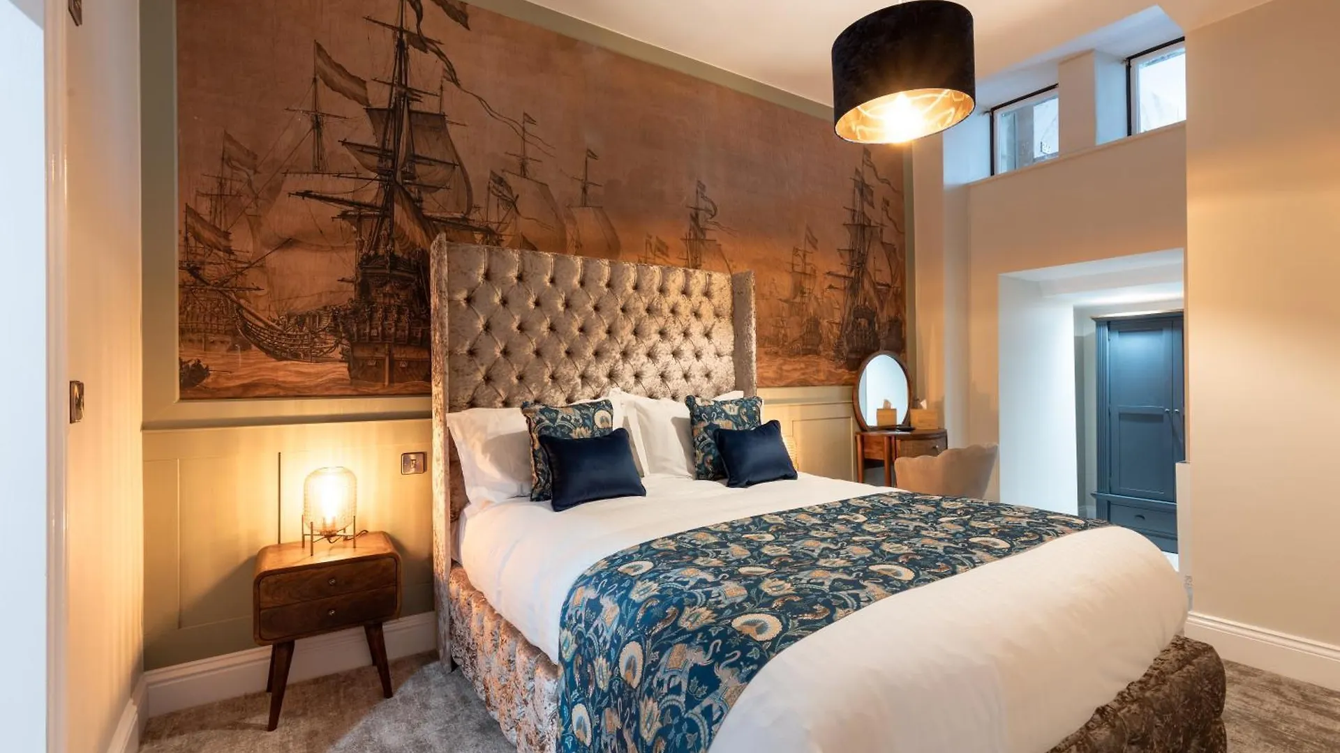 The Resolution Hotel Whitby