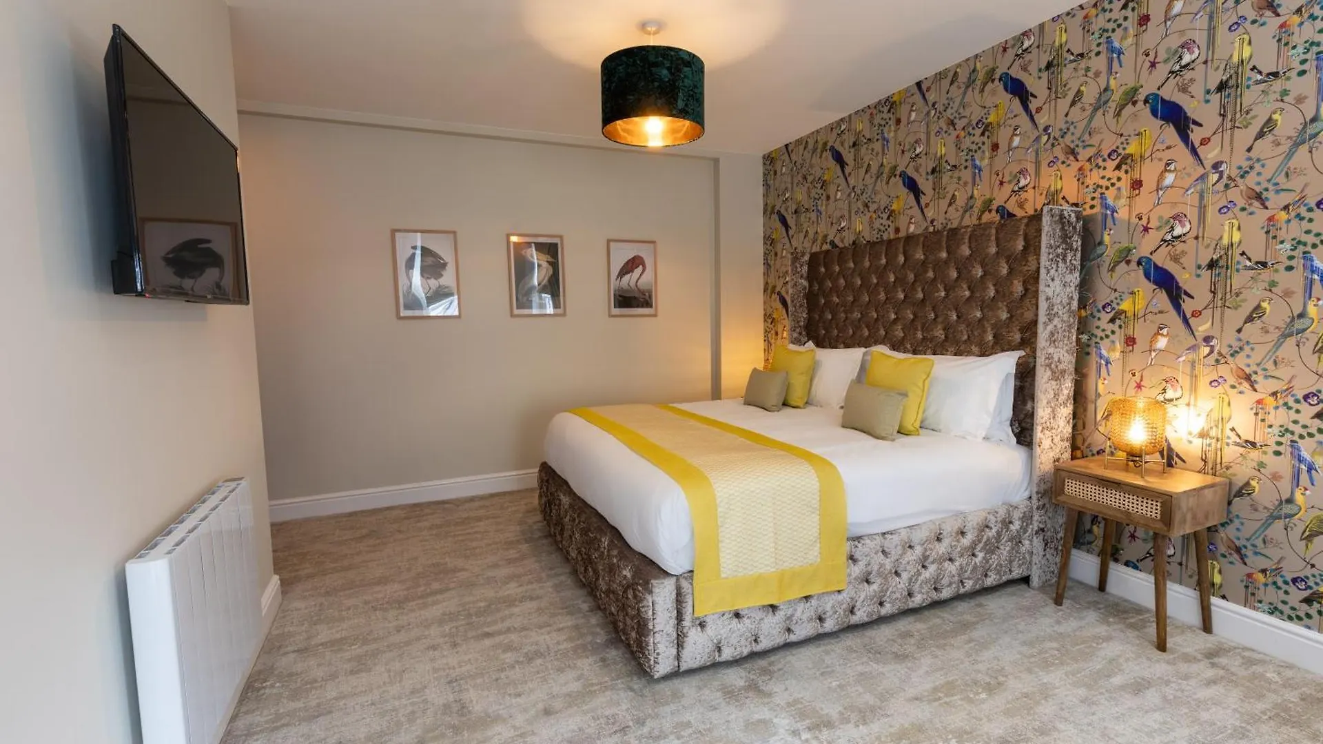 The Resolution Hotel Whitby