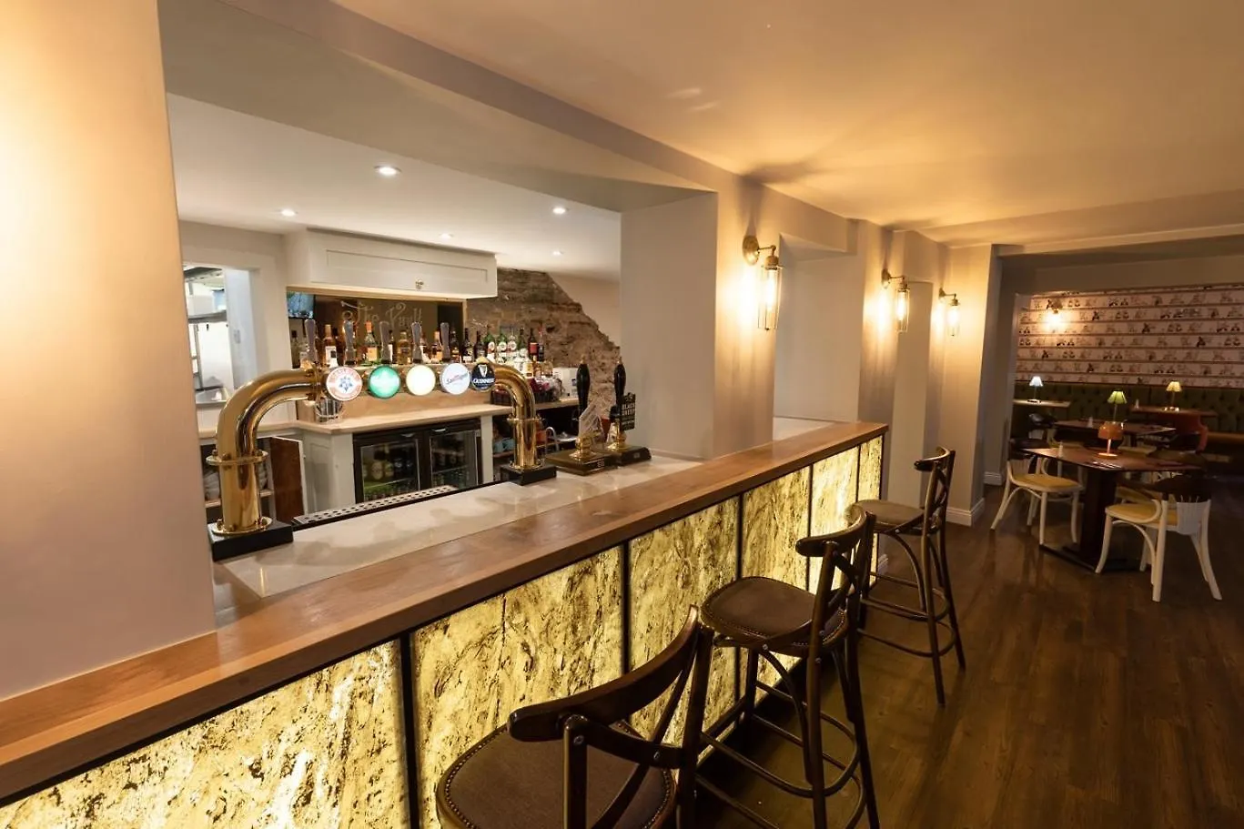 The Resolution Hotel Whitby